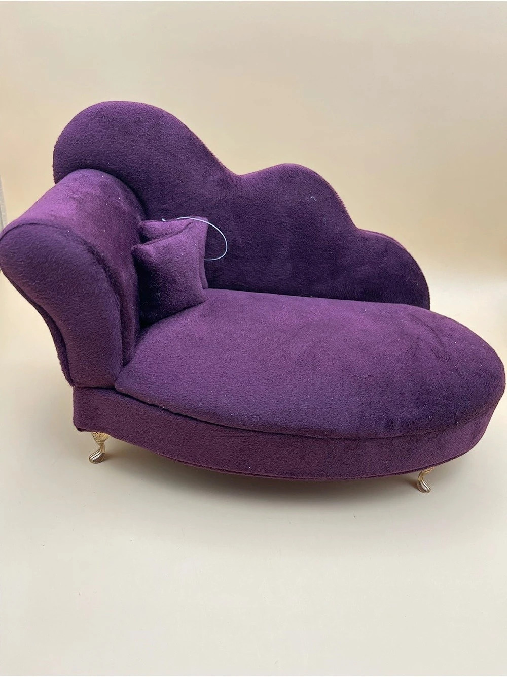 Plush Purple Velvet Chaise Lounge Jewelry Box, NWT